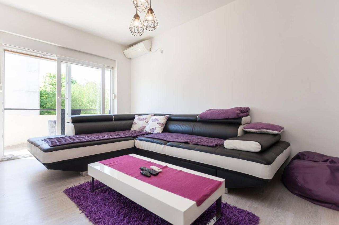 Apartman Mark Lägenhet Pula Exteriör bild