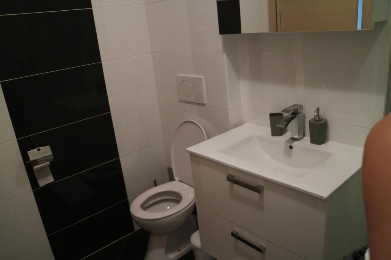 Apartman Mark Lägenhet Pula Exteriör bild
